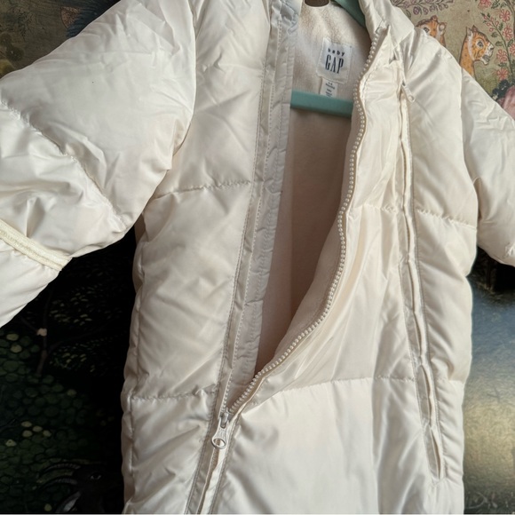 Baby Gap- down zipper snow onesie - Picture 6 of 7